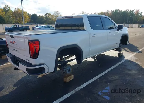 2021 GMC Sierra 1500 4Wd Short Box At4 z USA, uszkodzony, nr VIN 3GTP9EED3MG387531